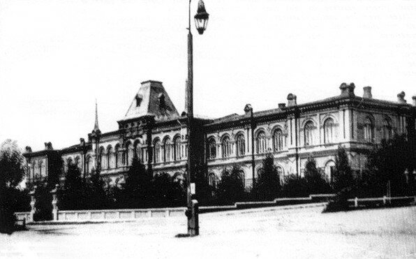 Женская гимназия 1911 год.
