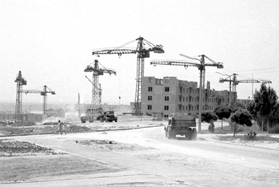 Строятся дома по улице Яценко. 1965 год.