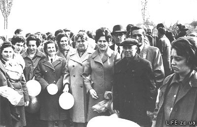 1 мая 1964 года. Коллектив ЗТТУ собирается на демонстрацию.