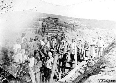 Пуск гидростанции в 1932 году.