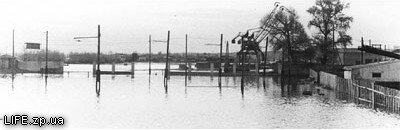 Затопленный речной порт в Запорожье