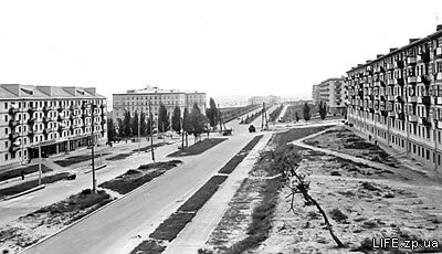 Вид с дамбы на ул. Победы