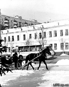 70-е годы. На проспекте Ленина в районе площади Сободы.