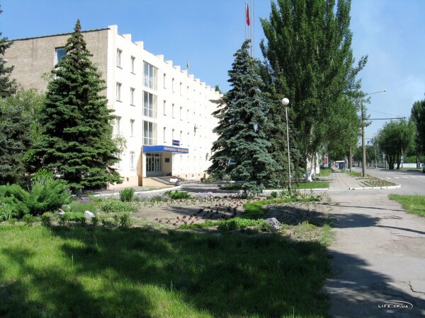 Райисполком Орджоникидзевского района на улице Седова