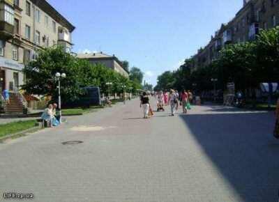 Улица Сталеваров