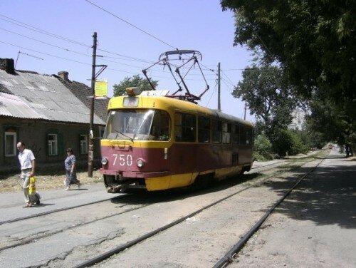 Трамвай №750 (16 маршрут), 1983 года выпуска.