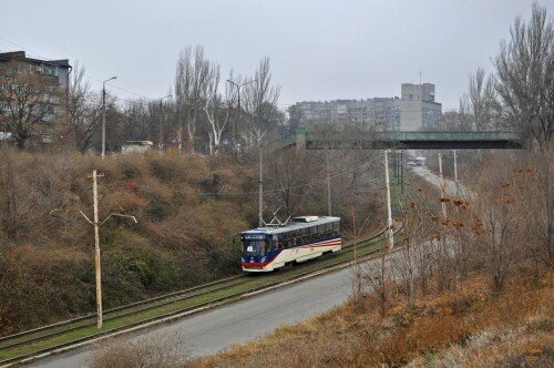 Единственный трамвай модели К1 областного центра (3 декабря 2011 года).