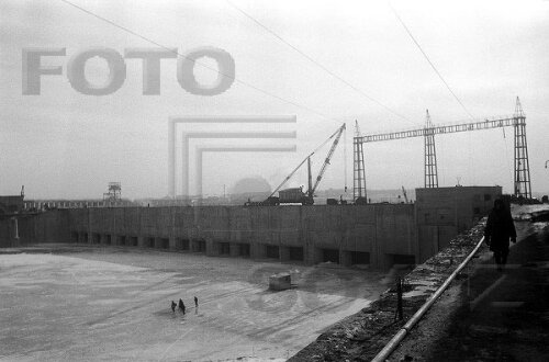 Восстановление ДнепроГЭС после войны (кадры 1946-1947 годов)
