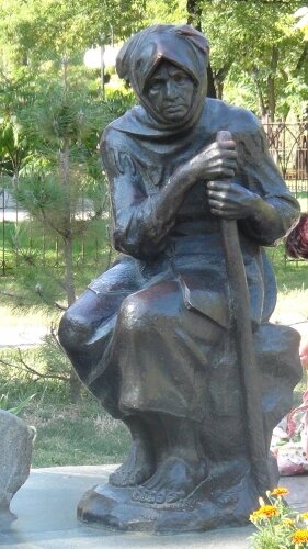 Памятник «Скорбящей матери»