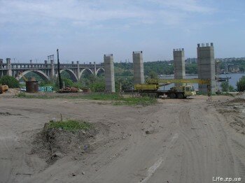 Строительство новых запорожских мостов.
