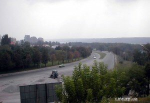 Запорожье. Набережная магистраль. Вьезд с моста Преображенского.
