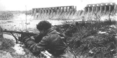 Бой у плотины ДнепроГЭСа 1943 год. Освобождение Запорожья.