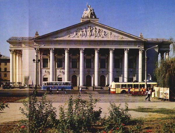 Театр имени Щорса 70х годов.