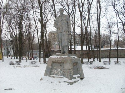 Памятник Горькому, Павло-Кичкас