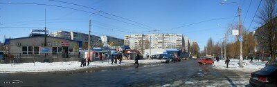 Осипенковский микрорайон. Слева - рынок. Март 2011 год.