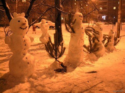 Снежная семейка в Запорожье, 2012 год