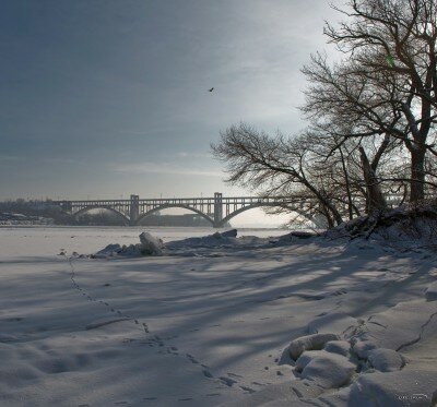 Зимняя река Днепр, вид на мост Преображенского (-22 градуса)