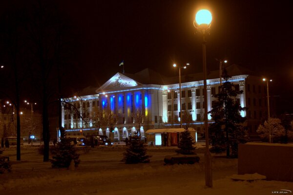 Горисполком зимой 2012