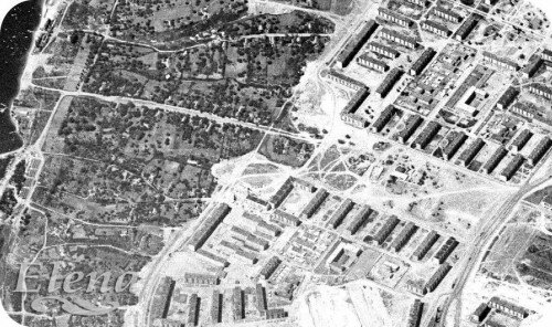 1965 год. В центре снимка - бульвар Центральный. Справа тянется ул.Патриотическая, слева - Победы.