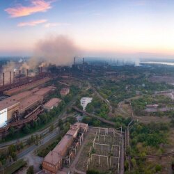 Панорама индустриального комплекса нашего города с высоты 150 метров над поверхностью земли.