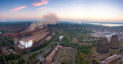 Панорама индустриального комплекса нашего города с высоты 150 метров над поверхностью земли.