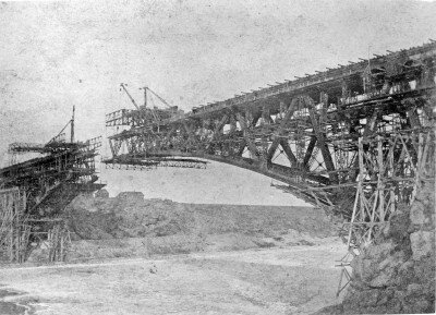 Строительство моста через Днепр (Кичкасский мост) - 1920 год.