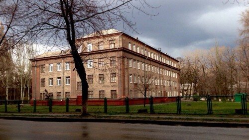 Гимназия №47 в Запорожье