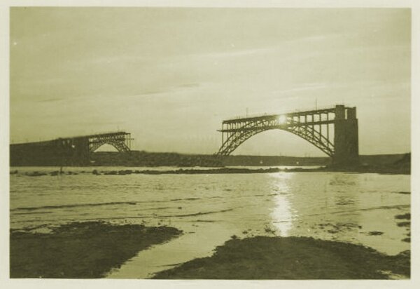Мост Стрелецкого, 1940-е годы