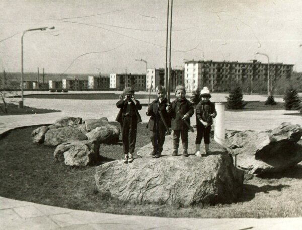 Площадь Октябрьская, бульвар Центральный, начало 1970-х годов